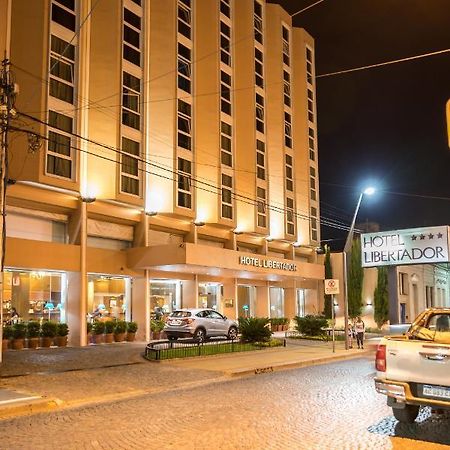 Hotel Libertador Тандил Екстериор снимка