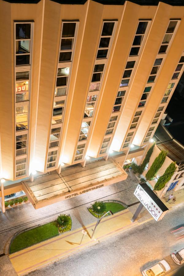 Hotel Libertador Тандил Екстериор снимка
